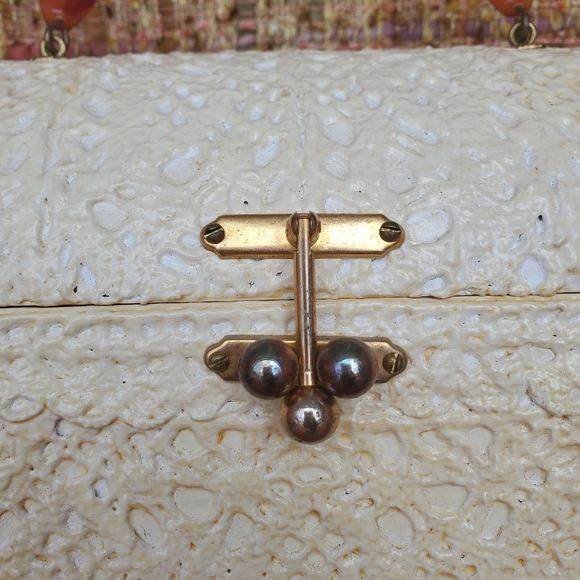 Vintage Purse - Picture 2 of 8